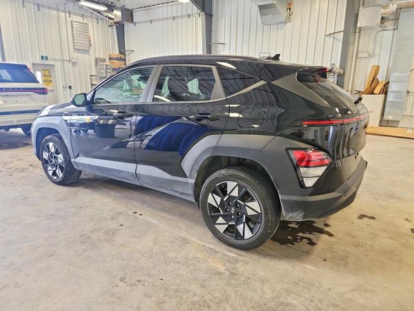 2024 HYUNDAI KONA SE