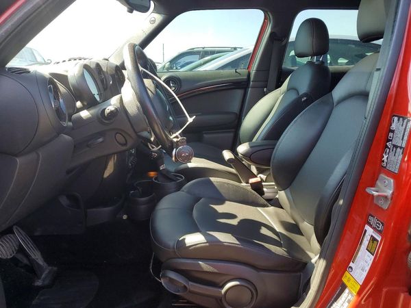 2014 MINI COOPER