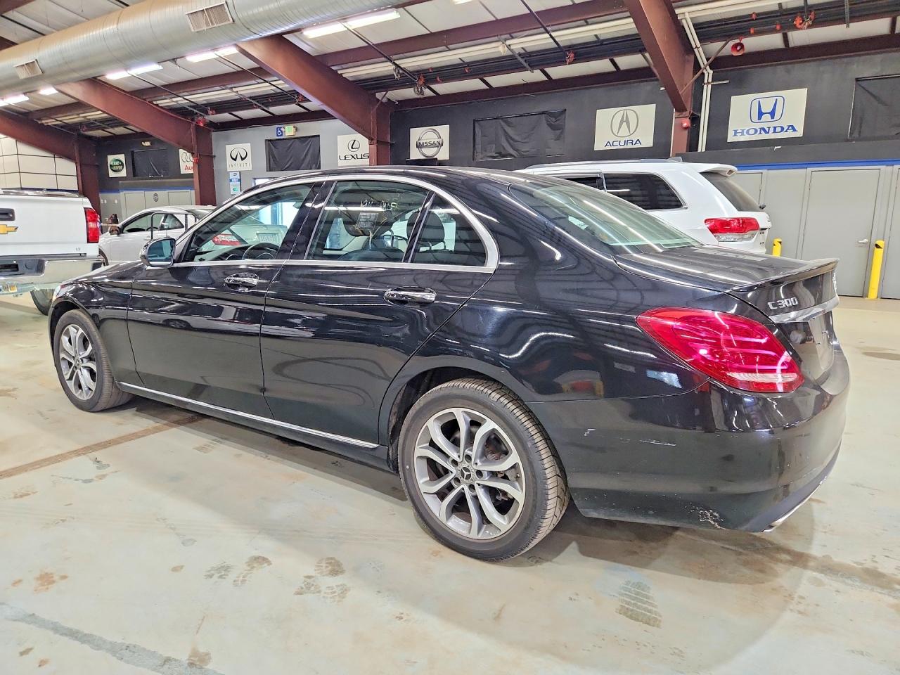 2018 MERCEDES-BENZ C C300d-4M
