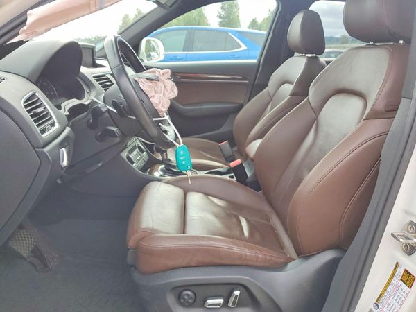 2016 AUDI Q3 quattro Premium Plus