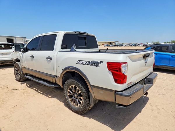 2018 NISSAN TITAN