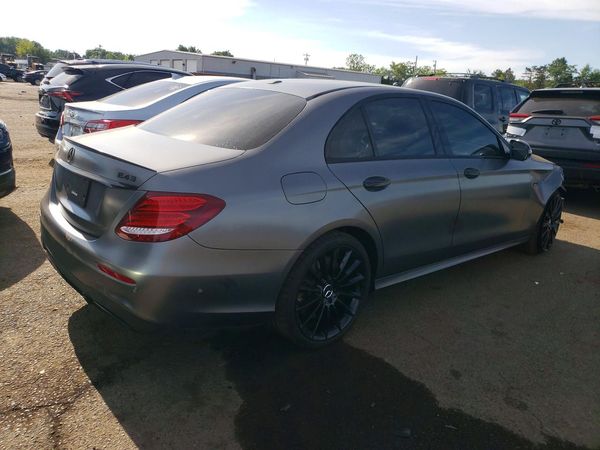 2017 MERCEDES-BENZ E AMG E43