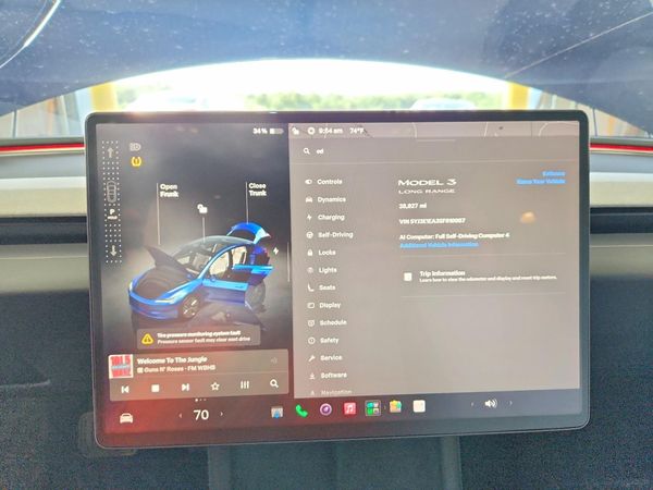 2025 TESLA MODEL 3
