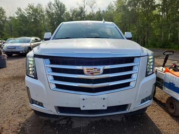 2016 CADILLAC ESCALADE ESV Premium