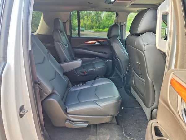 2016 CADILLAC ESCALADE ESV Premium