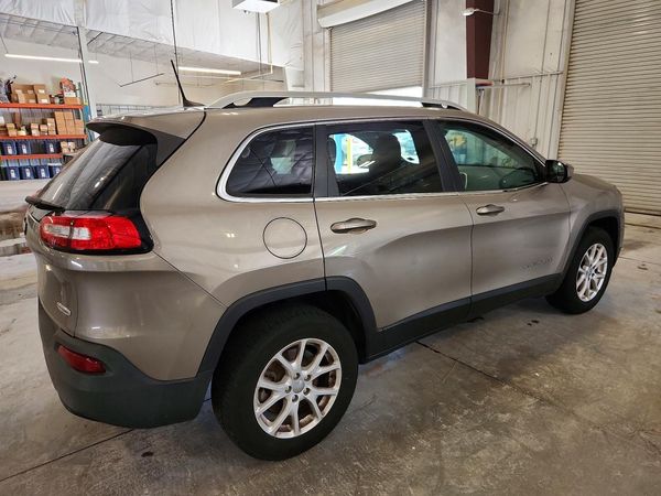 2016 JEEP CHEROKEE LATITUDE 4X4