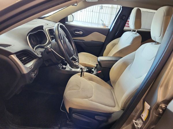 2016 JEEP CHEROKEE LATITUDE 4X4
