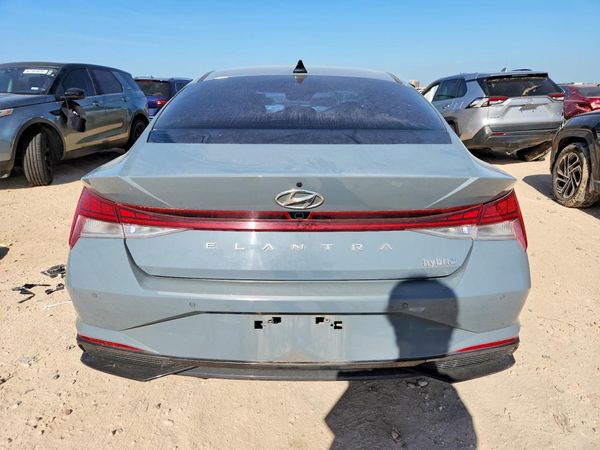 2023 HYUNDAI ELANTRA