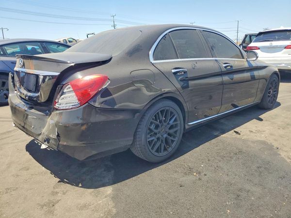 2015 MERCEDES-BENZ C Base
