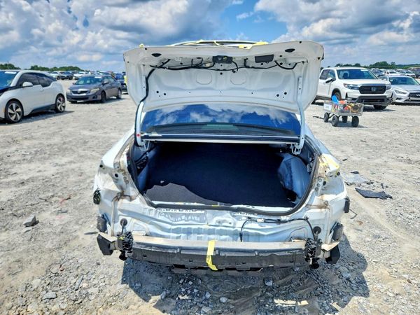 2019 LEXUS ES