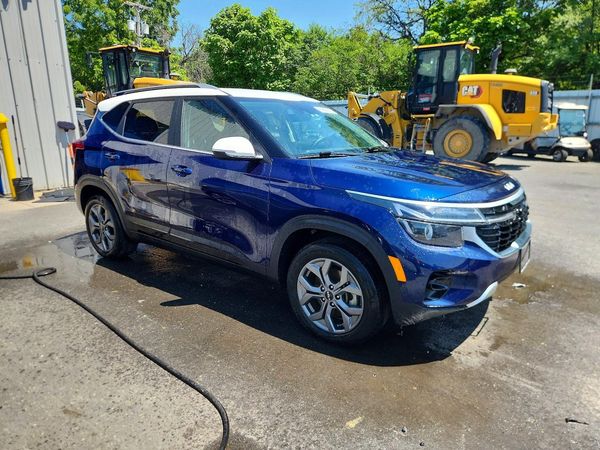 2024 KIA SELTOS S, X-Line