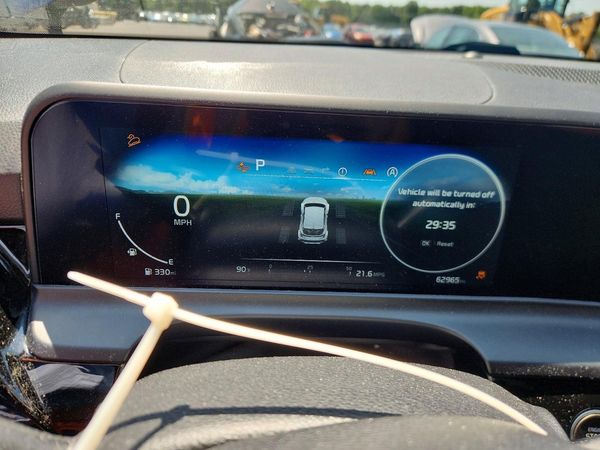 2024 KIA SELTOS S, X-Line