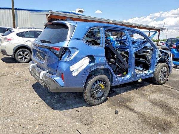 2025 SUBARU FORESTER Premium