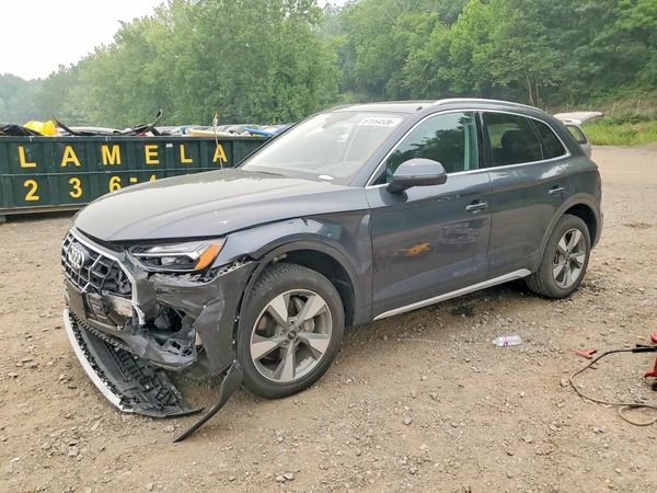 2023 AUDI Q5 quattro Premium Plus