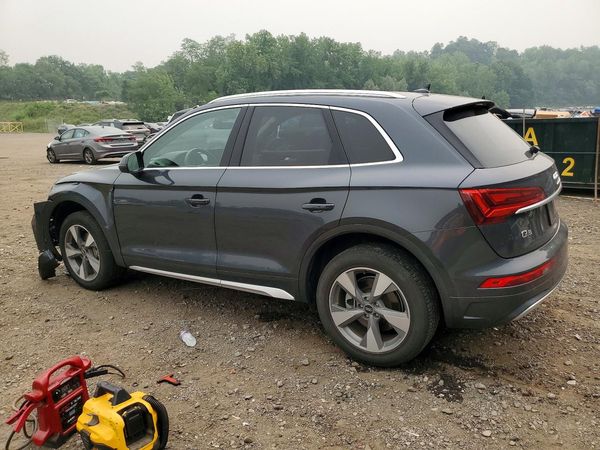2023 AUDI Q5 quattro Premium Plus