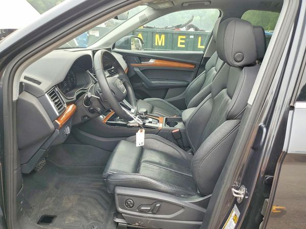 2023 AUDI Q5 quattro Premium Plus