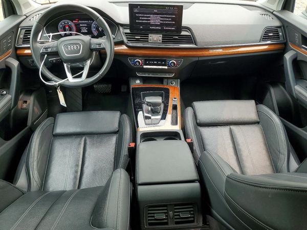 2023 AUDI Q5 quattro Premium Plus
