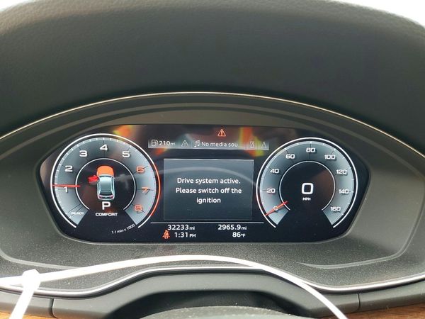 2023 AUDI Q5 quattro Premium Plus