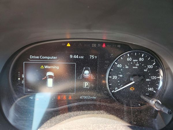 2023 NISSAN KICKS SR