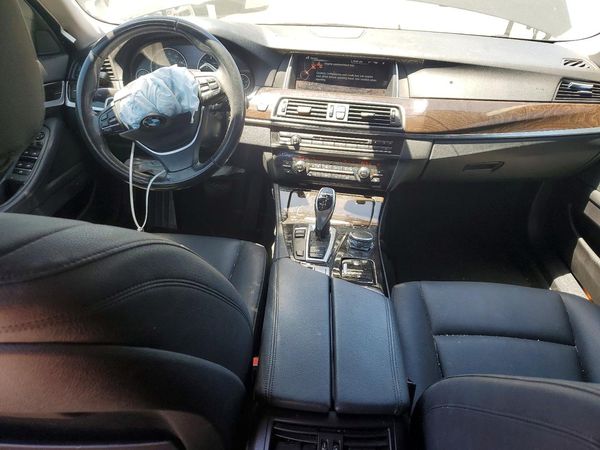 2016 BMW 528