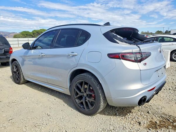 2021 ALFA ROMEO STELVIO