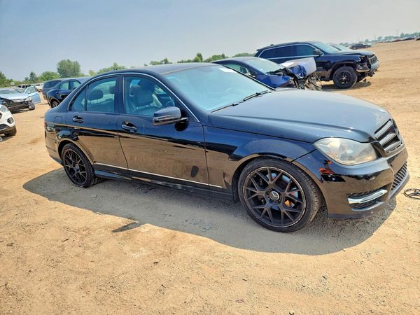2014 MERCEDES-BENZ C C300 4 MATIC