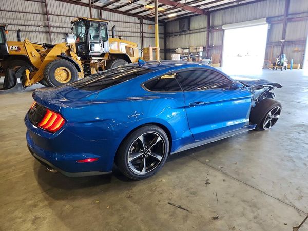 2021 FORD MUSTANG I4 Coupe