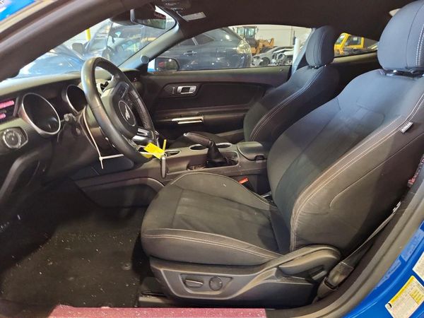 2021 FORD MUSTANG I4 Coupe
