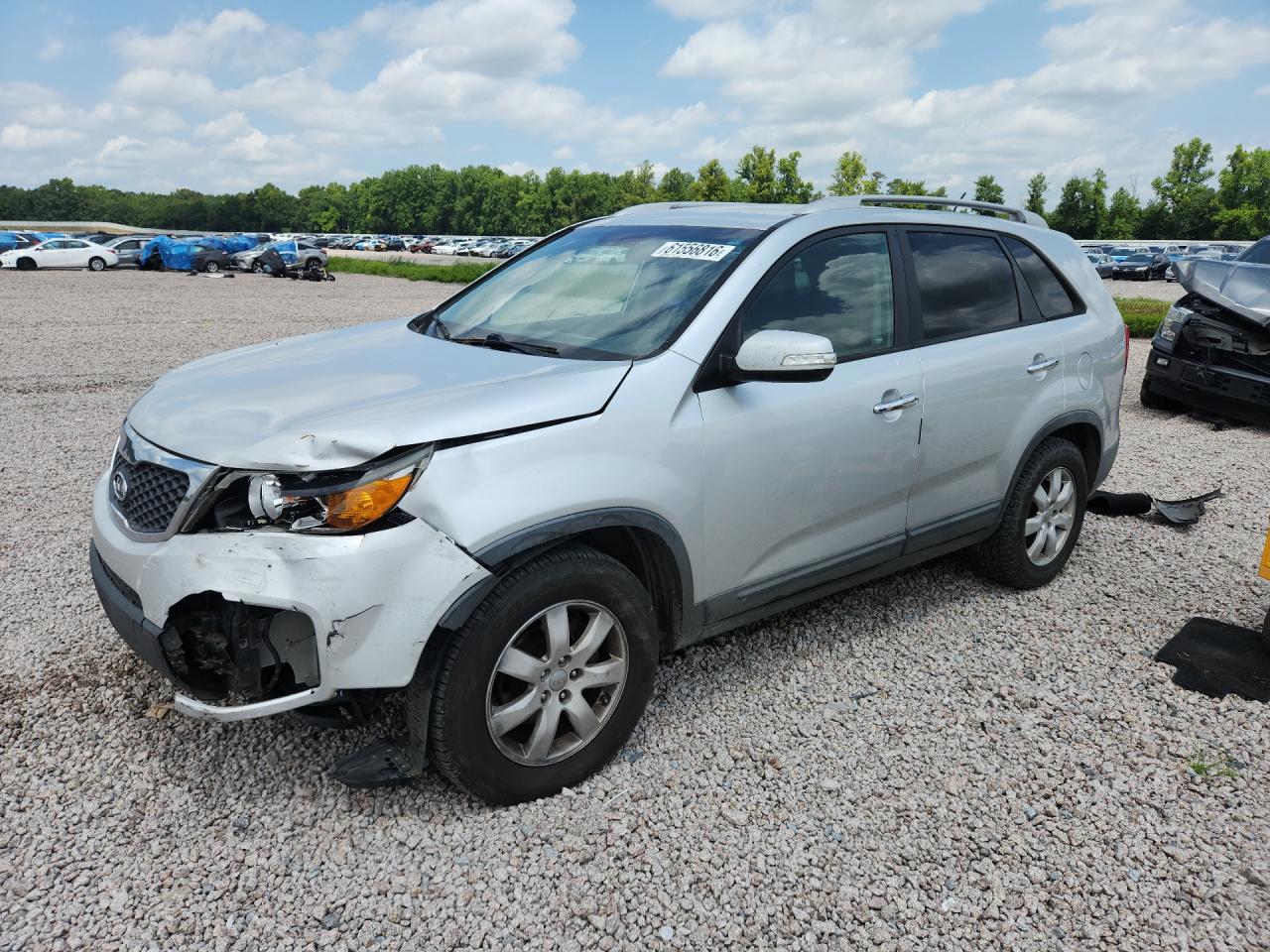 2013 KIA SORENTO Base / LX