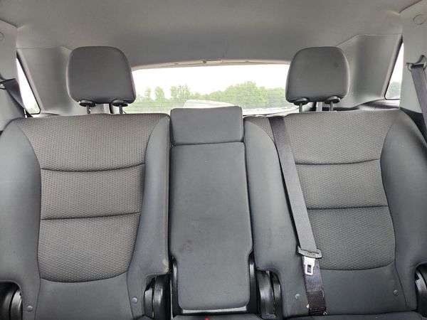 2013 KIA SORENTO Base / LX
