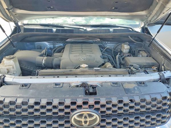 2019 TOYOTA TUNDRA SR5 Grade