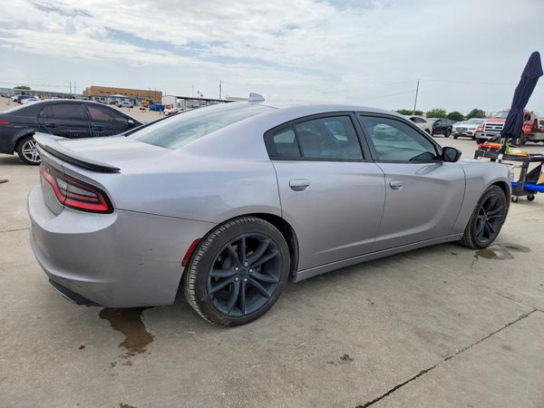 2016 DODGE CHARGER SXT