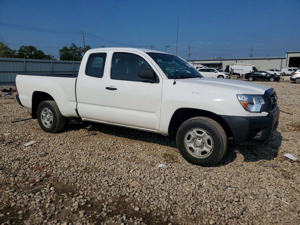 2014 TOYOTA TACOMA Delux Grade