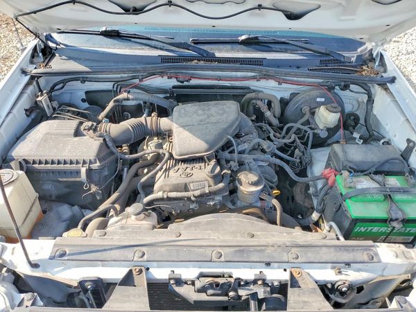 2014 TOYOTA TACOMA Delux Grade