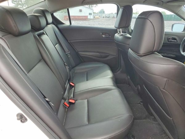 2018 ACURA ILX