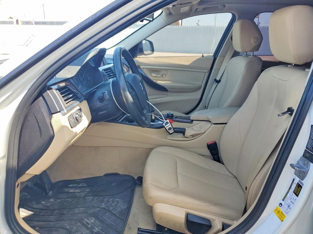 2014 BMW 320 xDrive SA