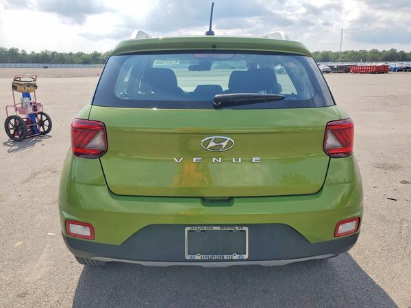 2024 HYUNDAI VENUE SEL / Limited