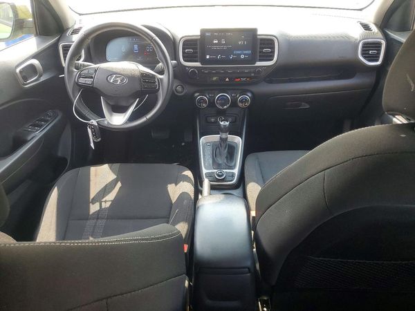 2024 HYUNDAI VENUE SEL / Limited