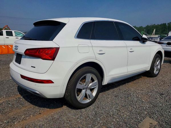 2019 AUDI Q5
