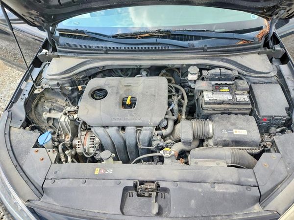 2019 HYUNDAI ELANTRA