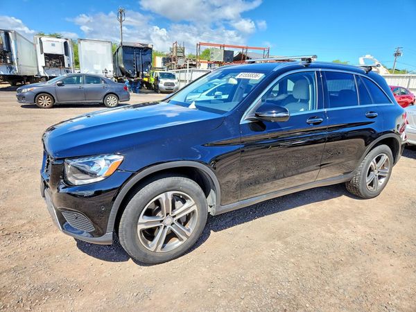2016 MERCEDES-BENZ GLC