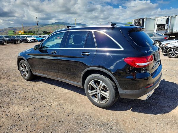 2016 MERCEDES-BENZ GLC GLC300