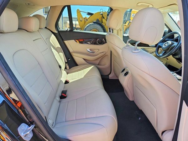 2016 MERCEDES-BENZ GLC GLC300