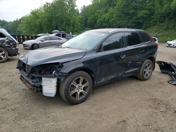 2014 VOLVO XC60