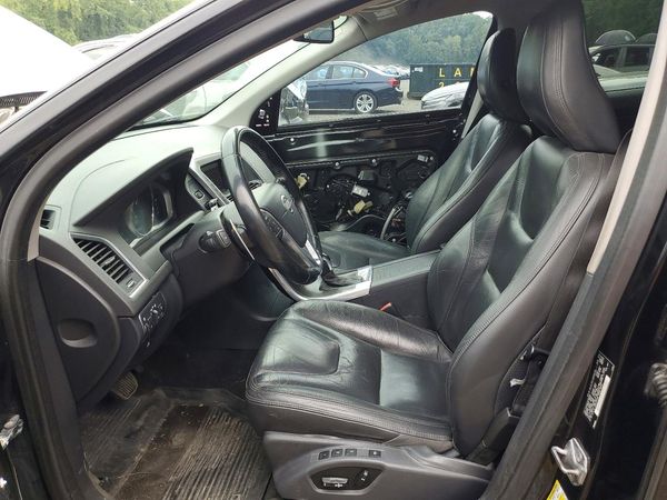 2014 VOLVO XC60