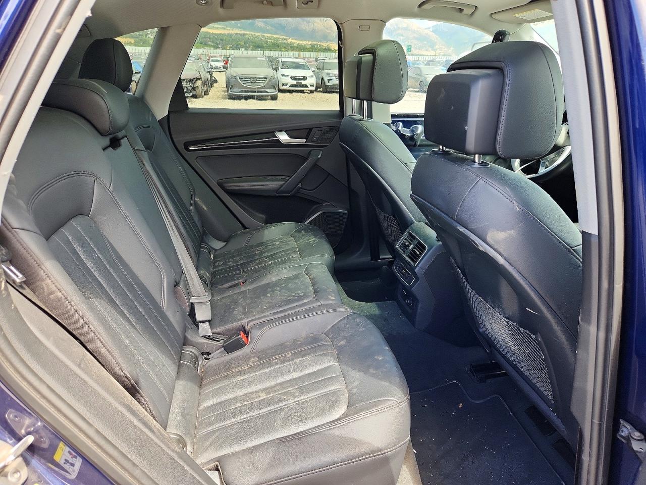 2019 AUDI Q5 quattro Premium Plus