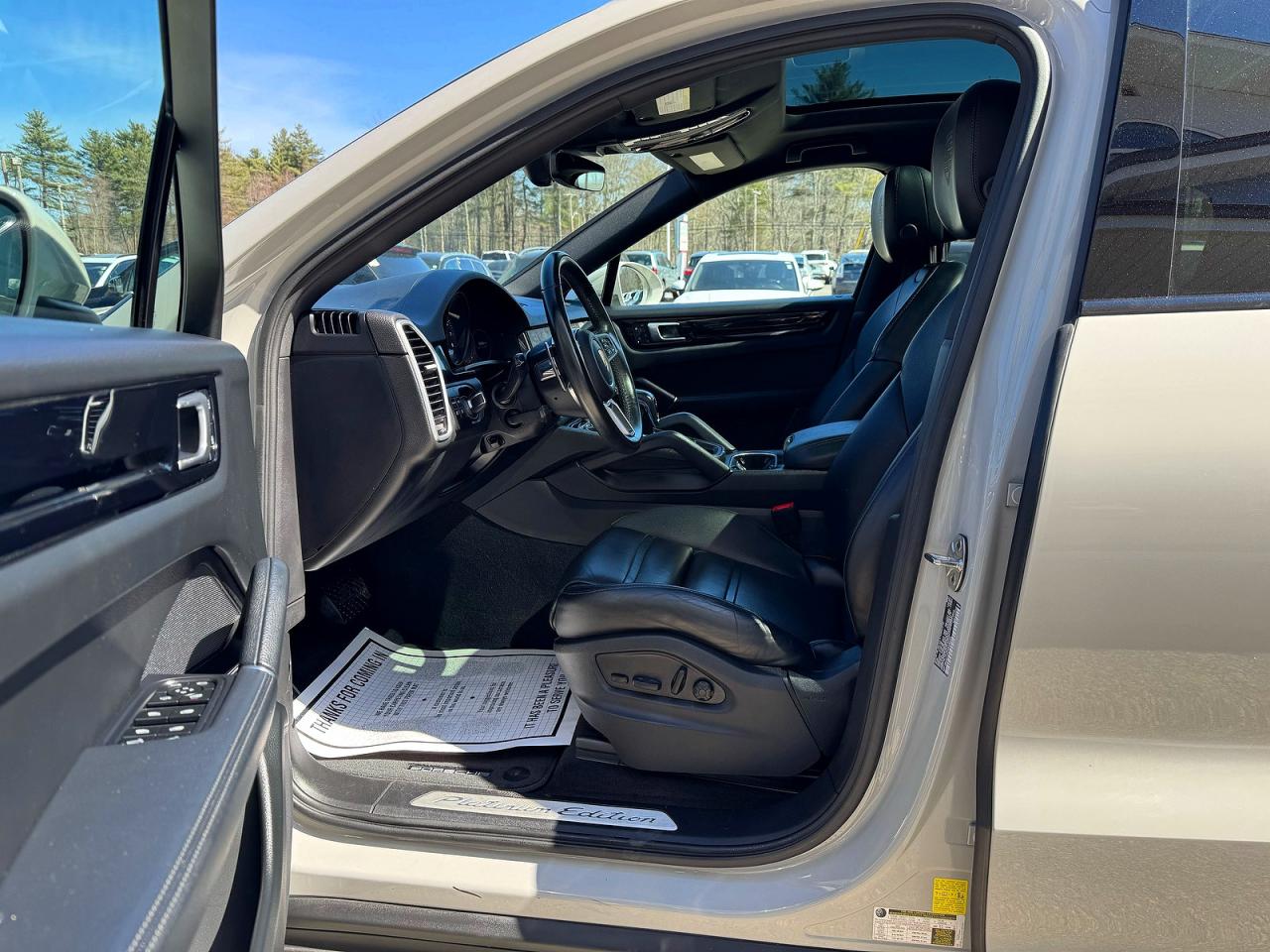 2023 PORSCHE CAYENNE