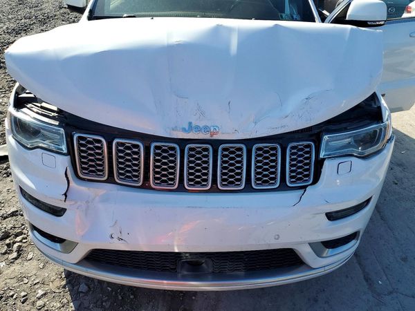 2018 JEEP GRAND CHEROKEE SUMMIT 4X4