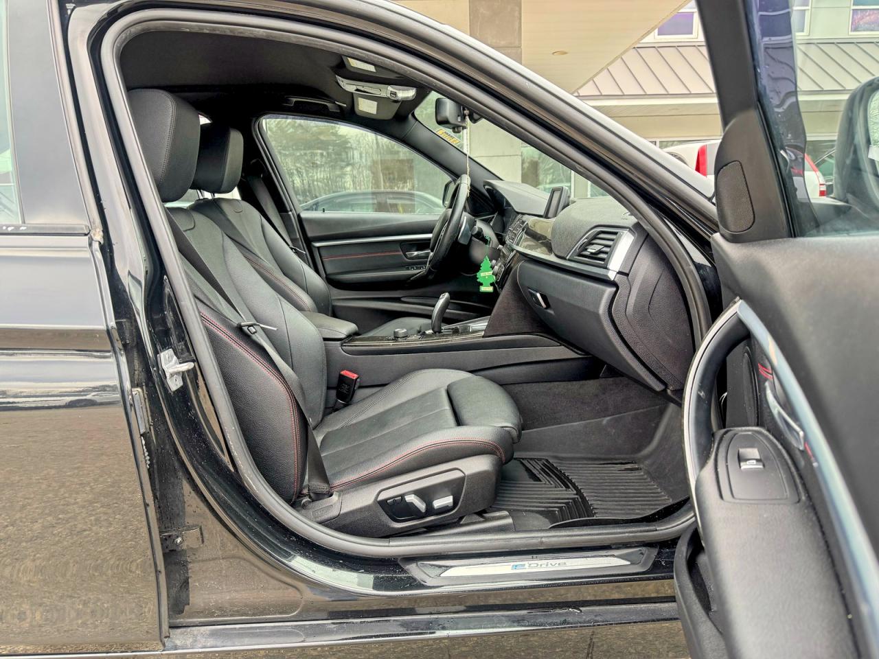 2018 BMW 330E