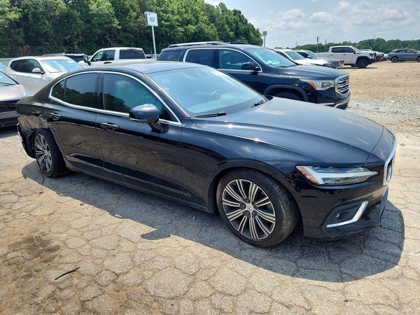 2019 VOLVO S60 Inscription